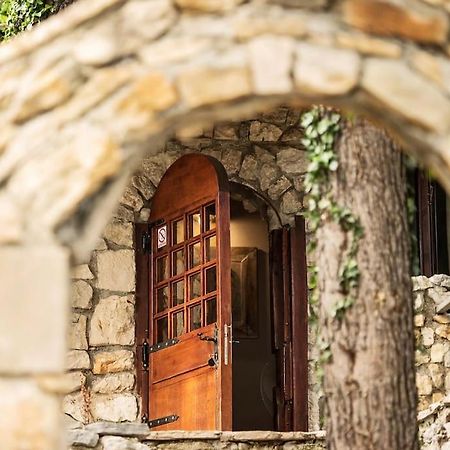 Holiday Home Raos - A Special Stonehouse, Брела Екстер'єр фото